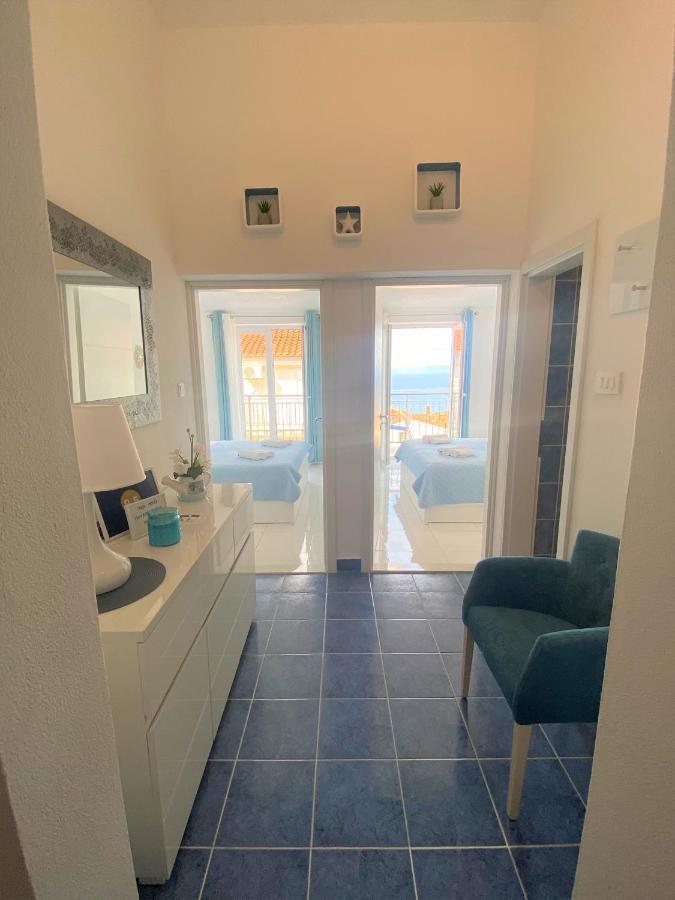 Apartment Sea Макарска Екстериор снимка